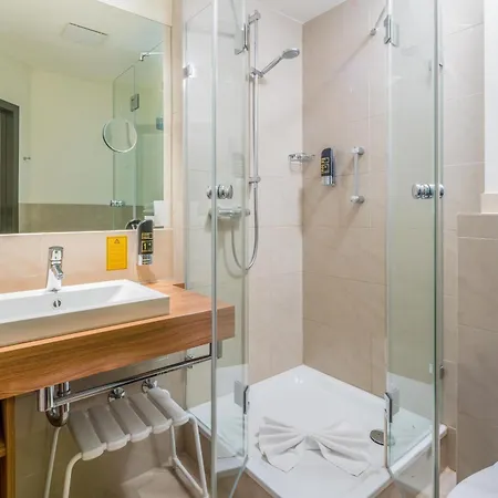 Best Western Hotel Brunnenhof-3