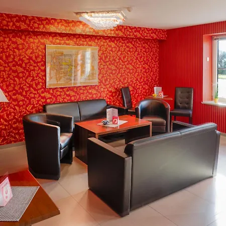 Strandhotel Dranske-2