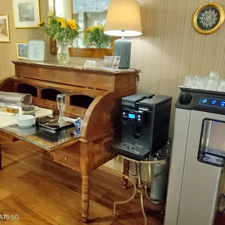 Hotel Roma e Rocca Cavour-2