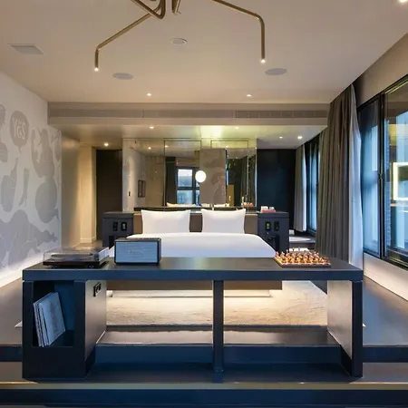 W Amsterdam-2