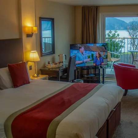 Holly Tree Hotel, Swimming Pool & Hot Tub-3
