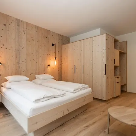 Hotel Kristall-3