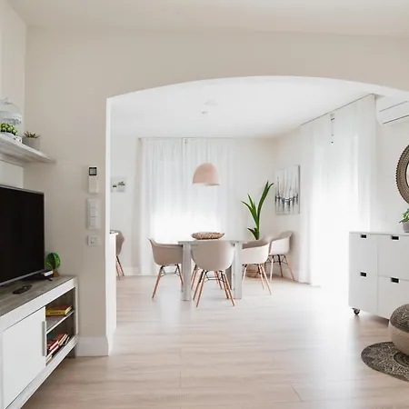 Hotel Pirineos Figueres By Pierre & Vacances-3