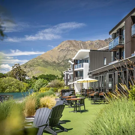 Hilton Queenstown Resort & Spa-3