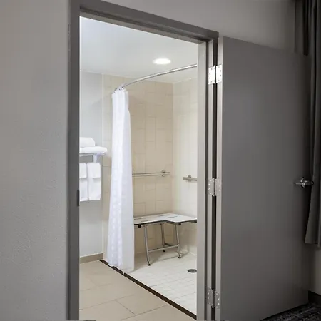 Hyatt Place El Paso Airport-2