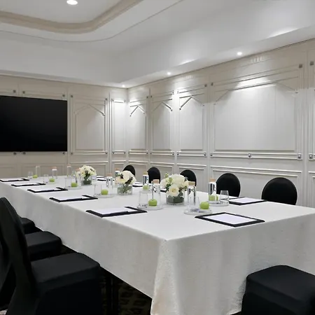 Crowne Plaza Muscat By Ihg-2