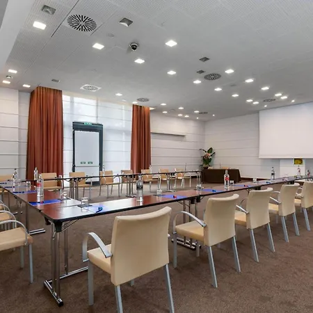 Doubletree By Hilton Florence Metropole-2