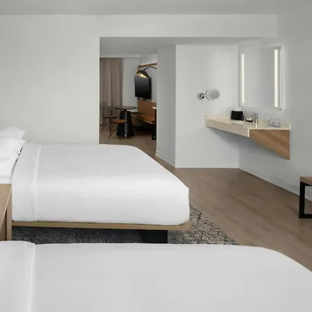 Sheraton Suites Fort Lauderdale At Cypress Creek-2