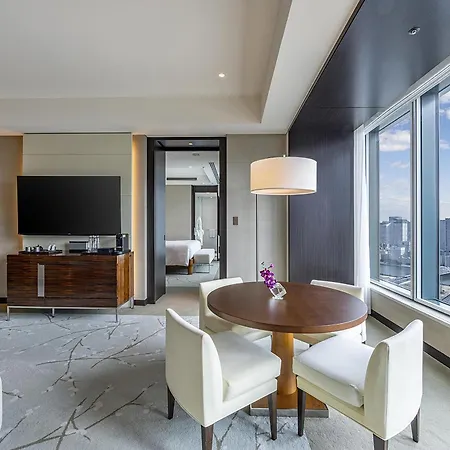 Conrad Tokyo-3