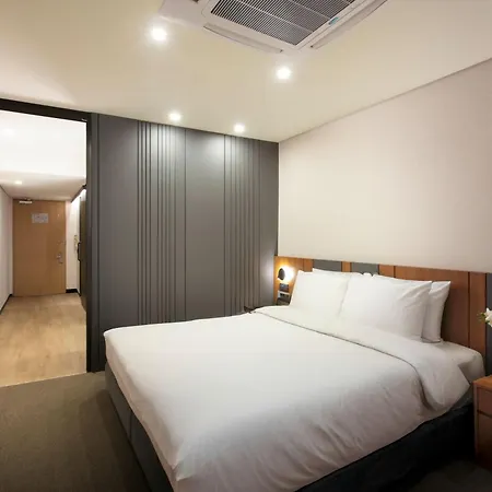 Hotel Pj Myeongdong-3