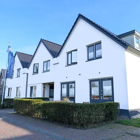 Giethoorn Old Art Hotel-3
