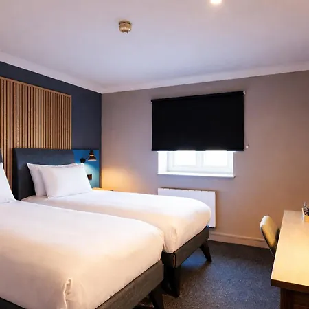 Village Hotel Birmingham Walsall-2
