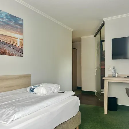 Best Western Plus Ostseehotel Waldschloesschen-2