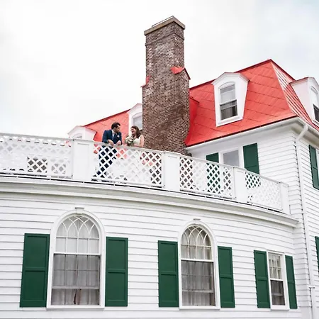 Hotel Tadoussac-2