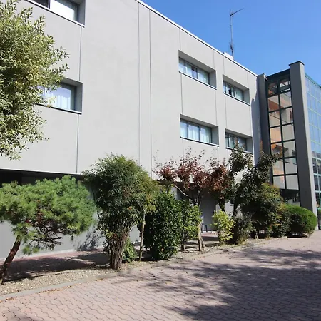 Green Hotel-3