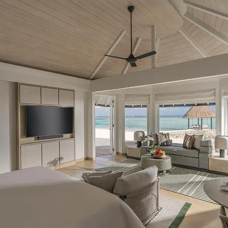 Four Seasons Resort Maldives At Kuda Huraa-3