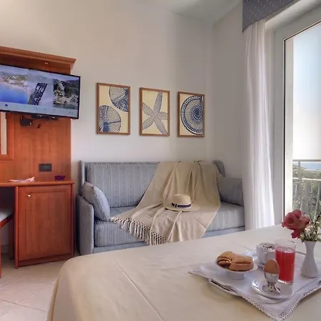 Hotel Noris-2