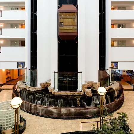 Embassy Suites By Hilton Portland Airport-3
