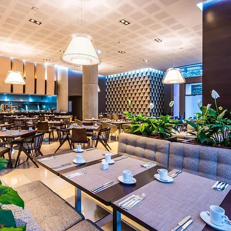 Hilton DoubleTree Bogotá Salitre AR-3