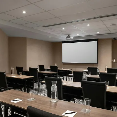 Ac Hotel By Marriott Old Montreal-2