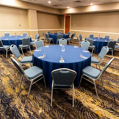 Crowne Plaza Cleveland At Playhouse Square By Ihg-3