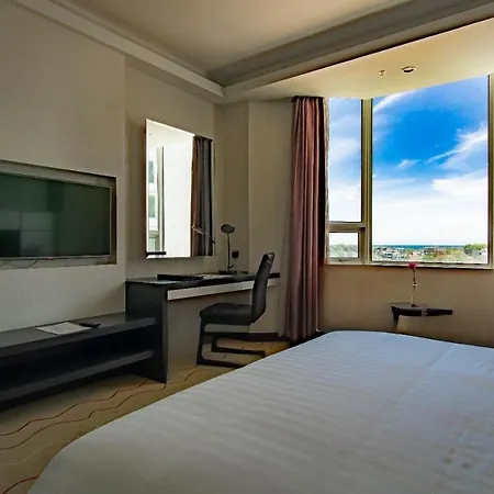 Promenade Hotel Kota Kinabalu-2