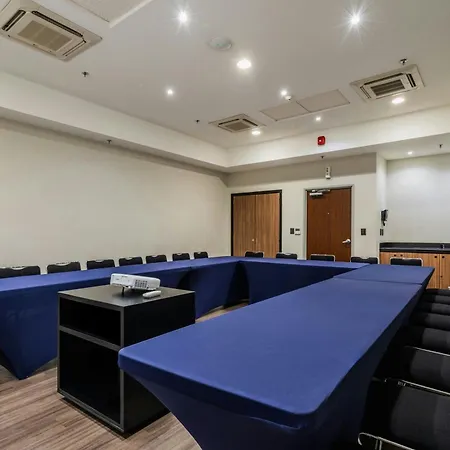 City Express By Marriott La Raza-2