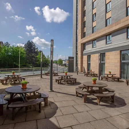 Clayton Hotel, Leeds-3