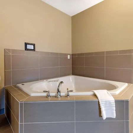 Quality Inn Dover-2