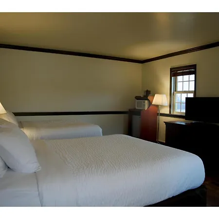 Clarion Inn Strasburg - Lancaster-3