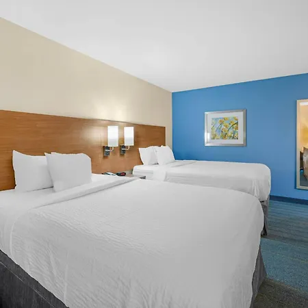 Sleep Inn & Suites Altoona North-3