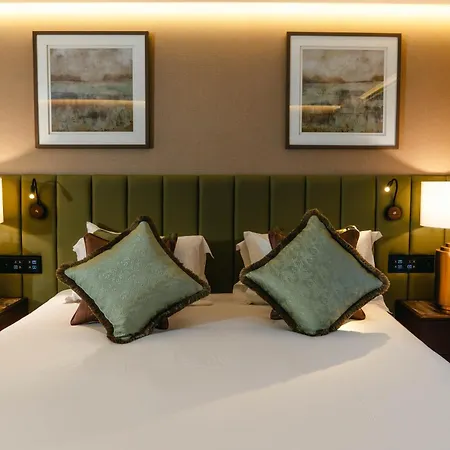 Stonecross Manor Hotel-3