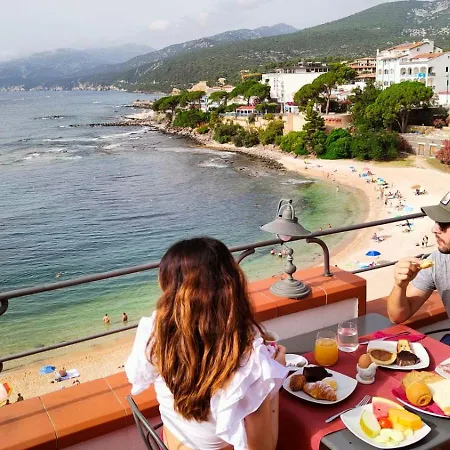 Bue Marino Hotel & Rooftop Bar-2