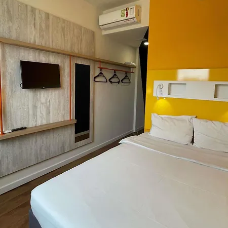 Ibis Budget Barbacena-3
