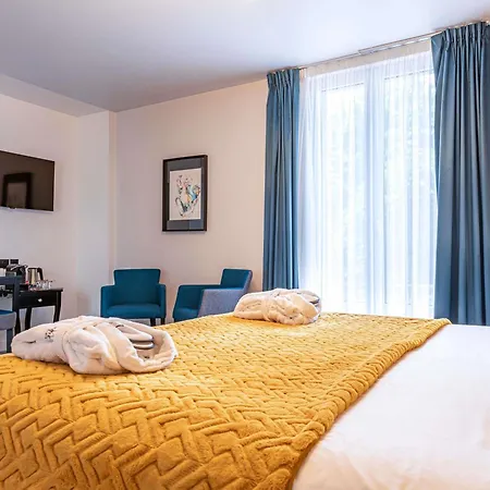 Mercure Paris Saint Cloud Hippodrome-2