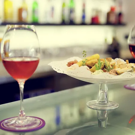 Mercure Genova San Biagio-3