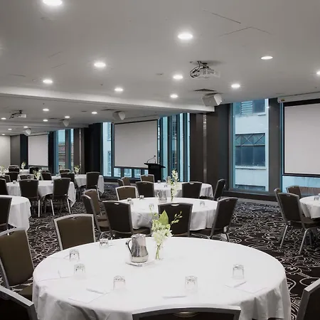 Novotel Melbourne On Collins-2