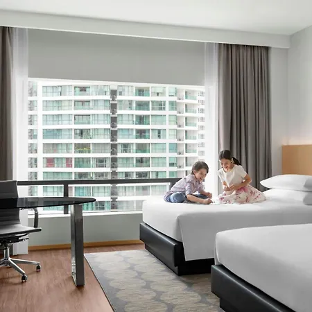 Renaissance Kuala Lumpur Hotel & Convention Centre-2