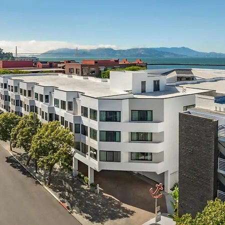 Courtyard By Marriott Fishermans Wharf-3