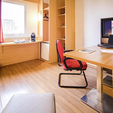 Ibis Petrolina-3