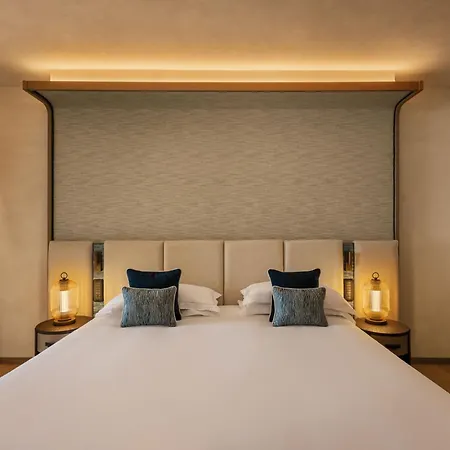 Mazzaro Sea Palace - The Leading Hotels Of The World-2