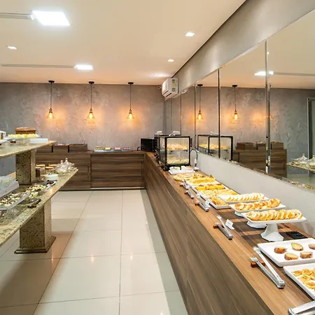Wr Confort Hotel Campo Grande-2