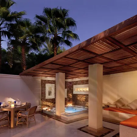 Hilton Luxor Resort & Spa-2