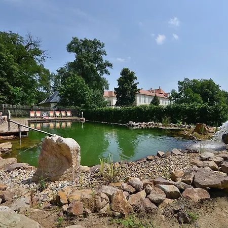 Maxmilian Lifestyle Resort-2
