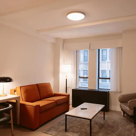 Aura Hotel Times Square-2