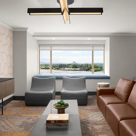 Hilton Santa Clara - Newly Renovated-3