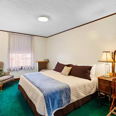 Ryan Hotel-2