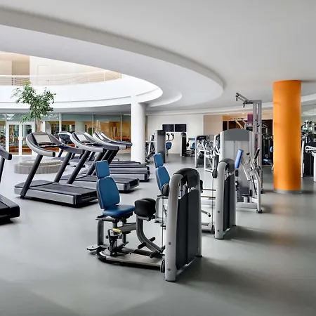 Moevenpick Hotel Beirut-3