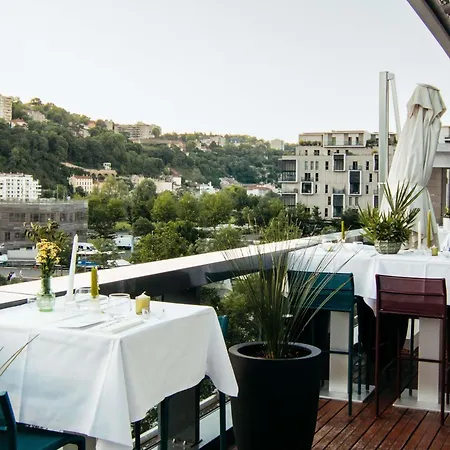 Novotel Lyon Confluence-2