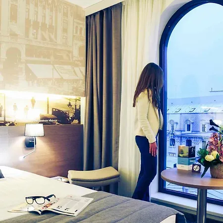 Mercure Bucharest City Center-3